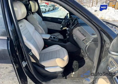 2017 Mercedes-Benz Gls 63 Amg 4Matic z USA, uszkodzony, nr VIN 4JGDF7FE7HA897346